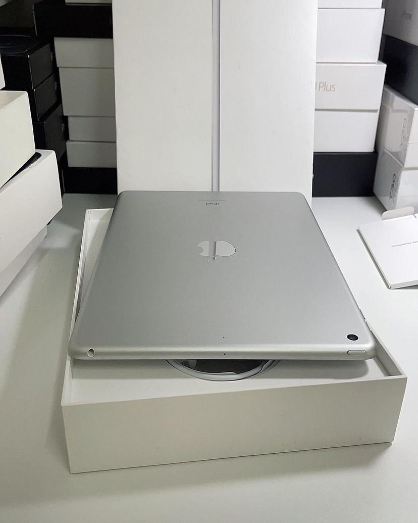 iPad 7th Generation